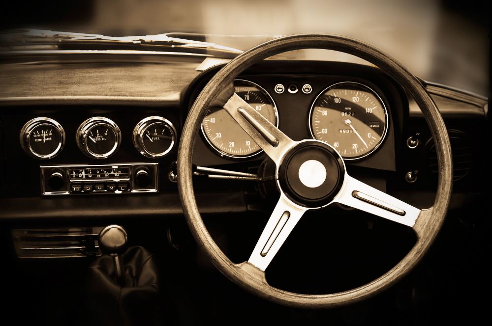 Vintage car dashboard, sepia toning Oldtimer Mallorca classic week
